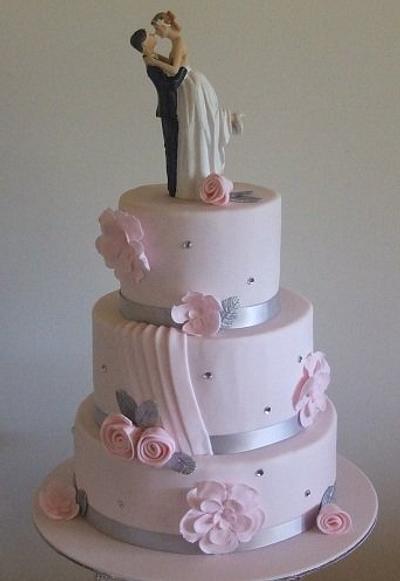 Pale pink wedding cake... - Cake by Jo