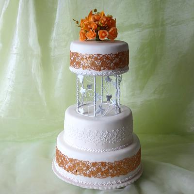 Wedding cake with roses and callas - Cake by Eva Kralova
