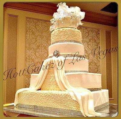 Grand elegance - Cake by HottCakez of Las Vegas