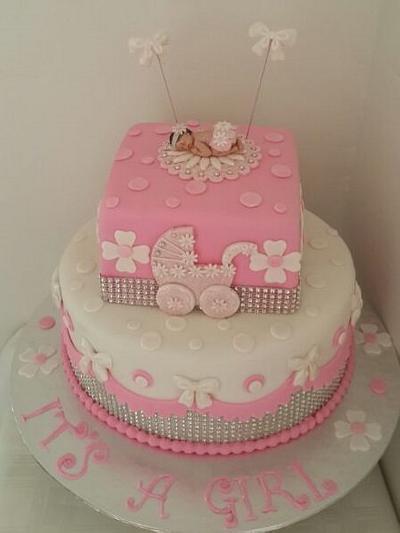 Its a Girl!!! - Cake by CupCake Garage