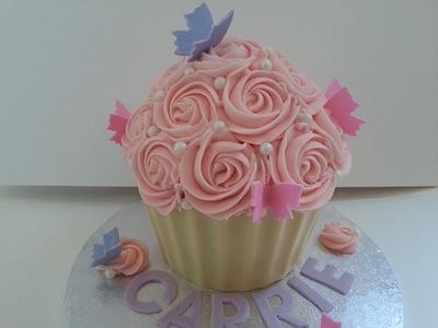 Giant 30th cupcake - Cake by Lucy Dugdale