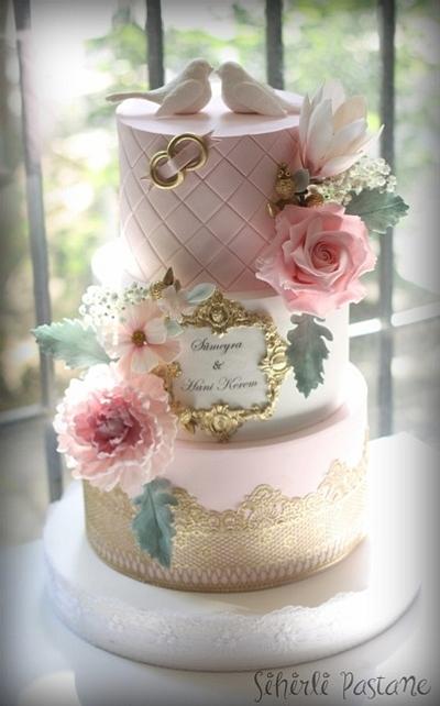Gold Lace Wedding Cake - Cake by Sihirli Pastane