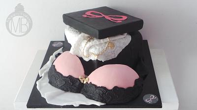 For Hunkemoller team, a lingerie Shop in Holland  - Cake by Monesbakery