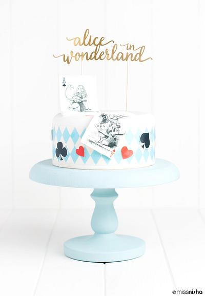 MY WHITE COOK BOOK - ALICE IN WONDERLAND - Cake by MY WHITE COOK BOOK