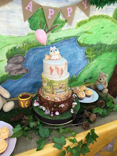 My baby girls 1st Birthday Cake- Winnie The Pooh  - Cake by DulcesSuenosConil