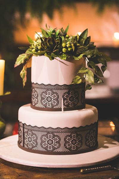 Birthday cake and sugar succulents - Cake by Carol Pato