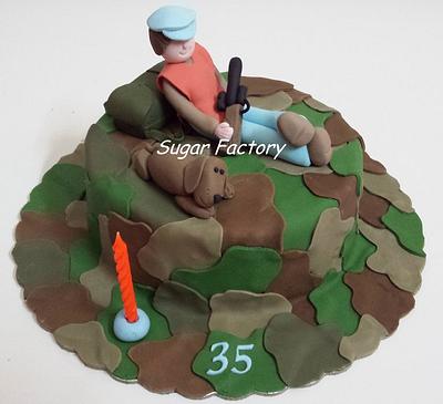 Hunter birthday cake - Cake by SugarFactory