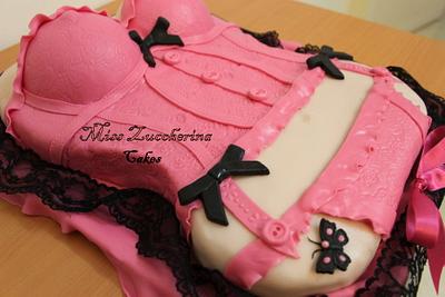 Burlesque Cake - Cake by Miss Zuccherina cake designer