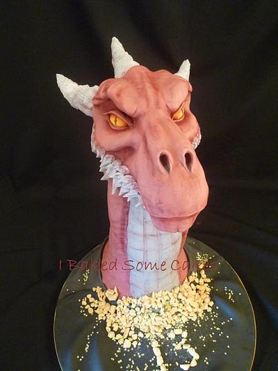 Smaug The Dragon from The Hobbit - Cake by Julie, I Baked Some Cakes