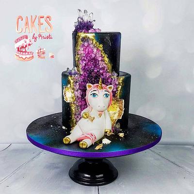 Fat Unicorn Geode Cake - Cake by Cakes By Kristi