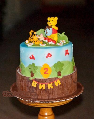 Winnie the Pooh - Cake by Cakes by Toni