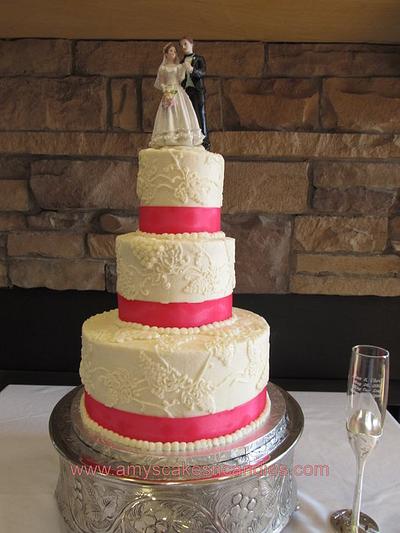 Small Vineyard Wedding - Cake by Amy Filipoff