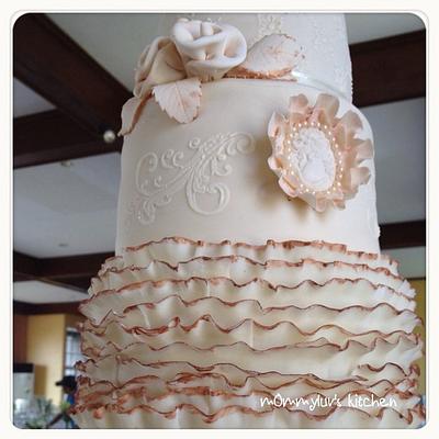 Vintage-inspired Wedding - Cake by m0mmyluv