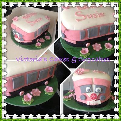 vw campervan - Cake by Witty Cakes