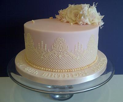 Flowers, Lace & Pearls - Cake by CakeyCake