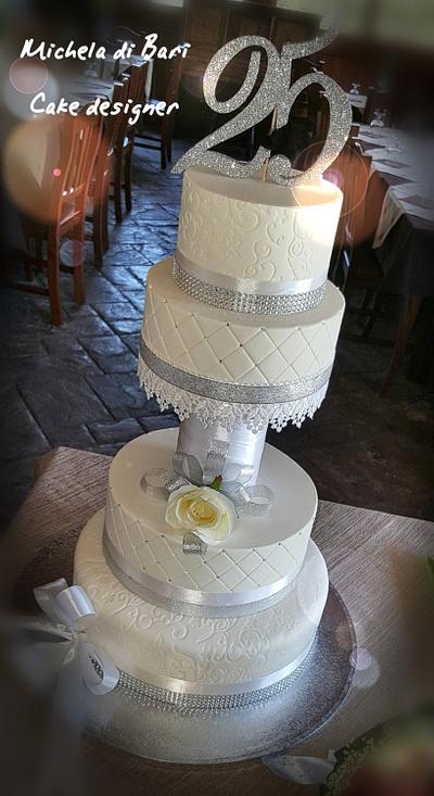 Anniversary cake  - Cake by Michela di Bari