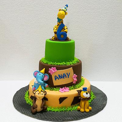 Animal party - Cake by Urvi Zaveri 