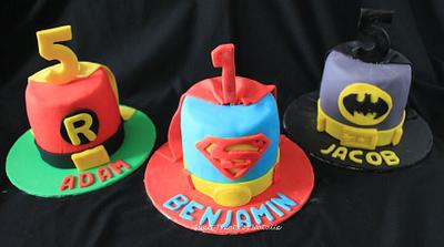 Superhero mini cakes - Cake by Natalie Alt