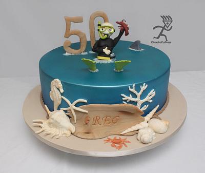 Diver Cake with edible figurine, shells, coral & diftwood - Cake by Ciccio 