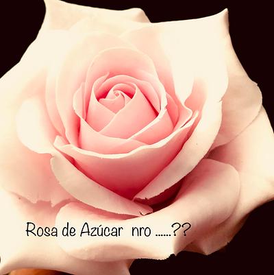 Roses  - Cake by Griselda de Pedro
