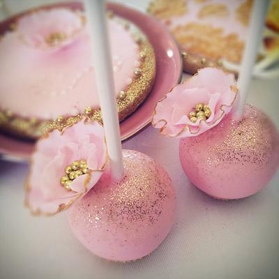 Pink and Gold Wedding cake pops and cookies - Cake by Creative Cakepops