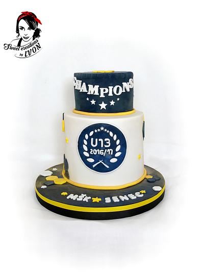 Football Champions  - Cake by Ivon