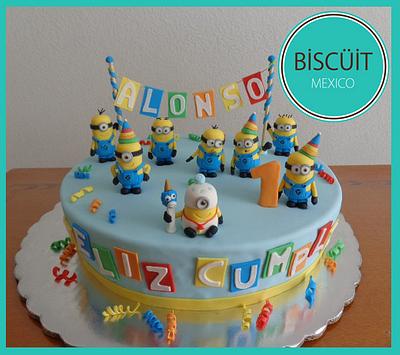 Minions for Alonso - Cake by BISCÜIT Mexico