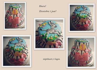 My first tire cake - ZizaZebra - Cake by Cakes-n-Sweets