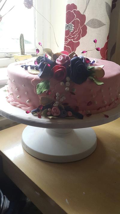 Pink Roses cake - Cake by Shollybakes