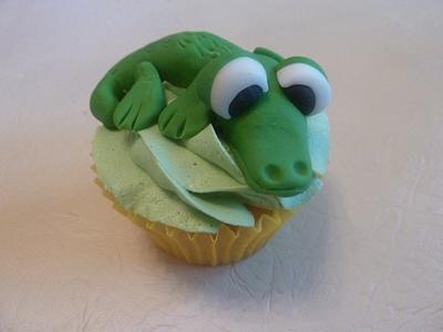 50th Birthday Cupcakes - Steve Irwin Theme  - Cake by Sian