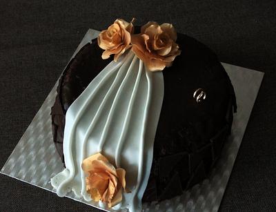 gold roses - Cake by Anka