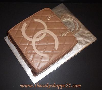 Chanel purse - Cake by THE CAKE SHOPPE