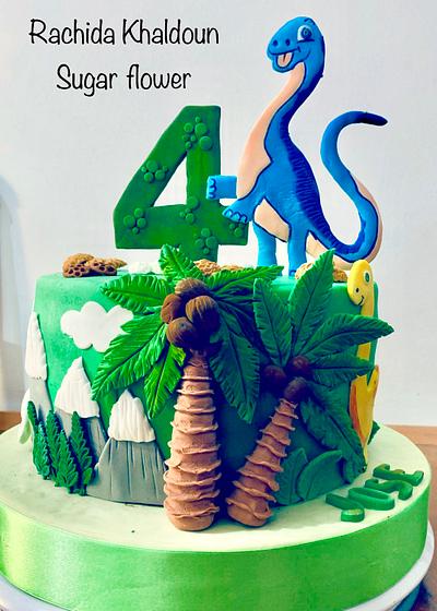 dinosaur party - Cake by Rachida sugar flower 