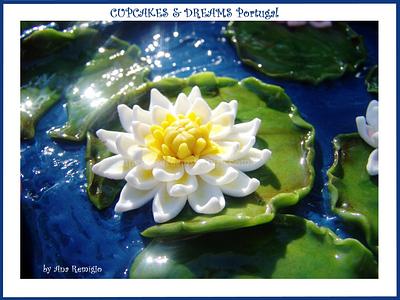 WATER LILY... - Cake by Ana Remígio - CUPCAKES & DREAMS Portugal