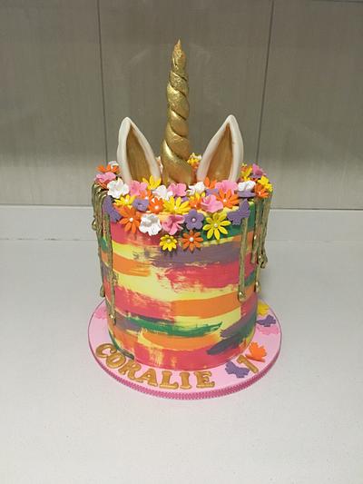 Unicorn cake with a twist - Cake by Rhona