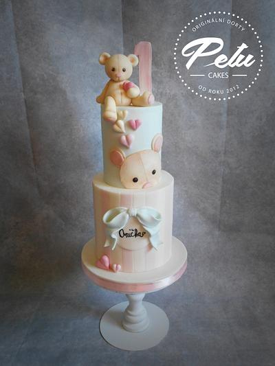 Cute bear - Cake by Petra Krátká (Petu Cakes)