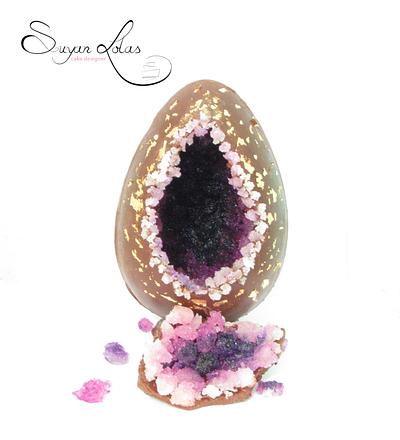 Geode Easter Egg - Cake by Suyan Lolas