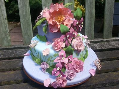 Flower cake - Cake by eMillicake