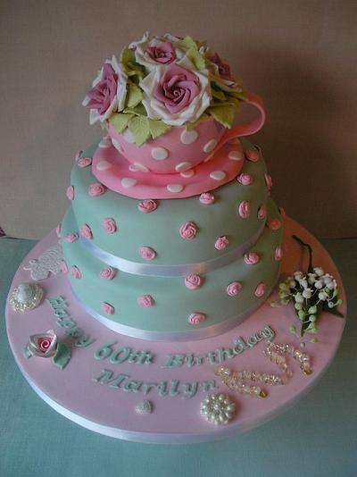 Tea lover's cake - Cake by Fantasy Cakes and Cookies