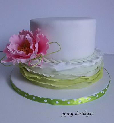 Green ombré ruffle cake and sugar peony - Cake by Jana 