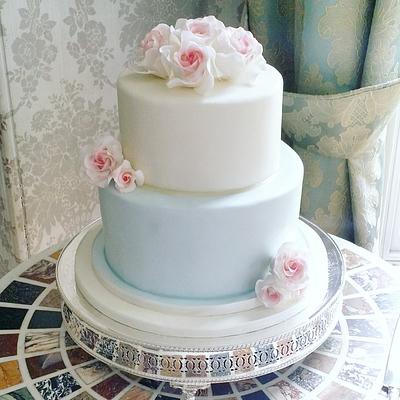 Vintage Wedding Cake - Cake by Divine Bakes