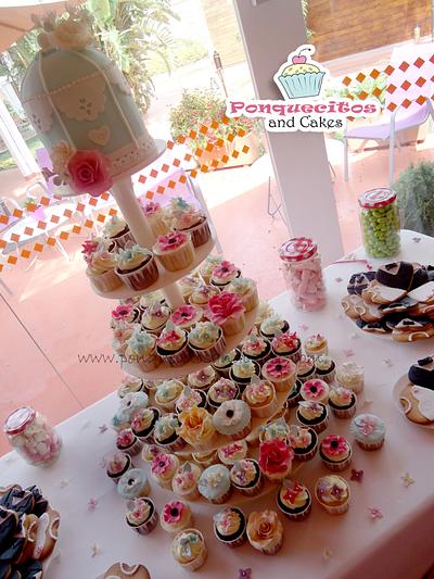 Wedding Cupcake Tower - Cake by Marielly Parra