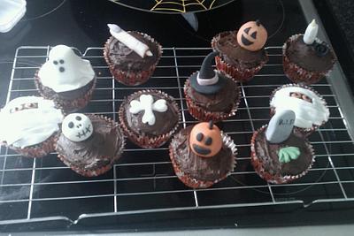 halloween cuppies - Cake by amy