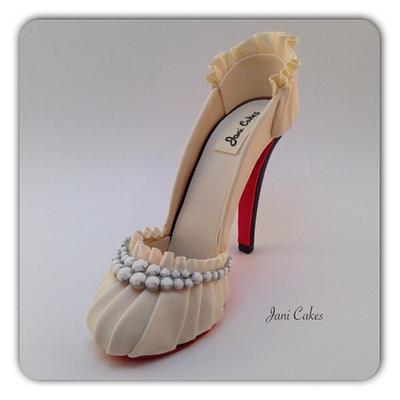 Wedding sugar shoe - Cake by Jani Cakes