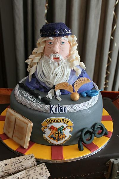 Dumbledore from Harry Potter - Cake by Beverley