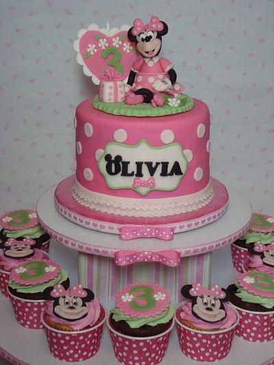 Sweet Minnie Cake and Cupcake Tower - Cake by Toni (White Crafty Cakes)