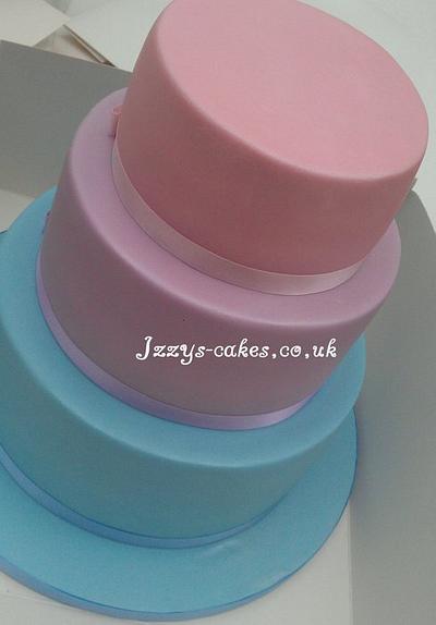 Very simple wedding cake - Cake by The Rosehip Bakery