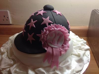 Riding hat - Cake by chaddy