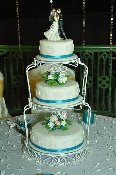 Wedding Cake - Cake by JudeCreations