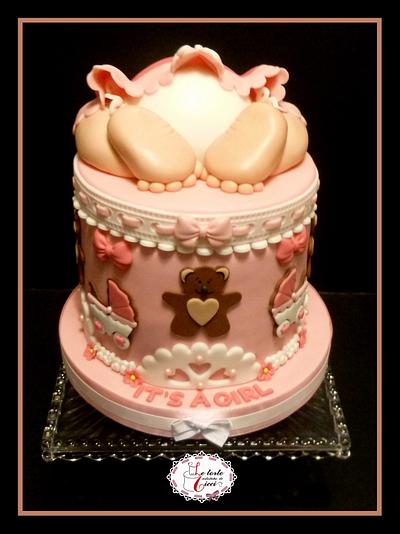 It's a girl - Cake by "Le torte artistiche di Cicci"